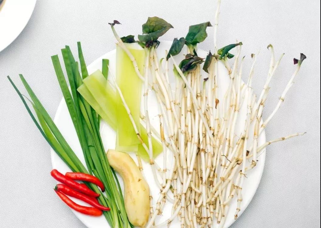 它是“天然抗生素”，不仅能消炎抗菌，还能治疗痛风，春天不吃太可惜