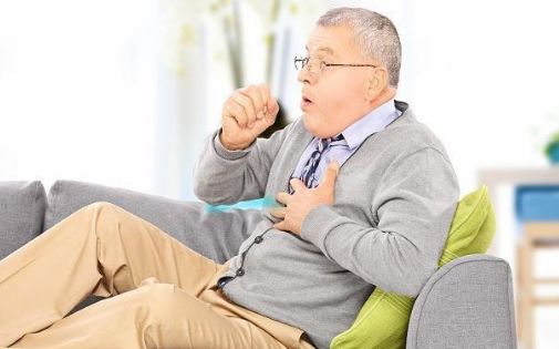 104岁老人患肺气肿，却能健康长寿，他的养肺秘籍或许值得借鉴