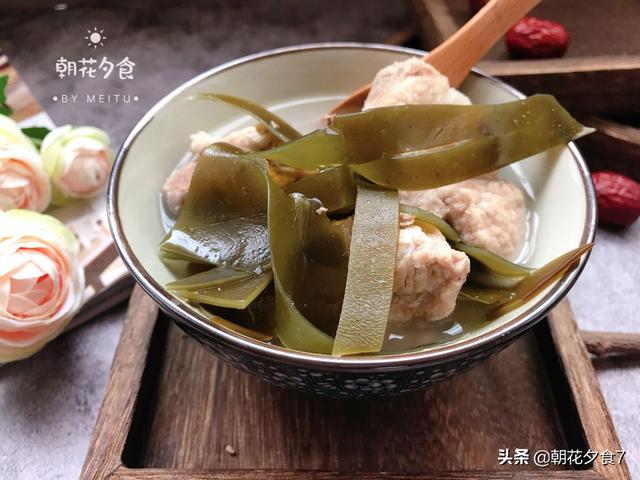 它与绿叶蔬菜相比，营养含量更高，老人孩子常吃身体棒，别错过