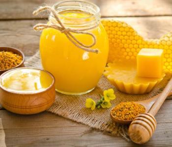 多喝蜂蜜有益健康？专家研究发现蜂蜜对人体有害，这三种人不要碰