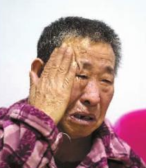 这些空巢老人的故事让人心酸你愿意为他们包饺子陪他们聊天吗
