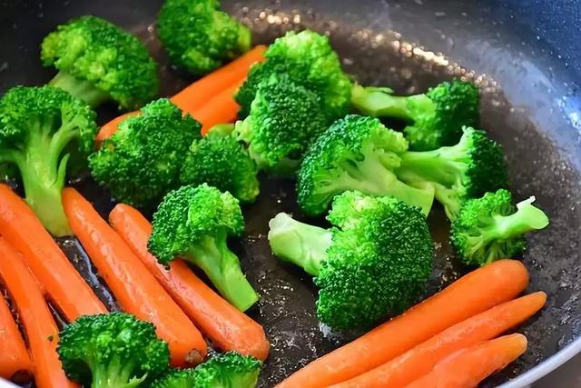 缺乏维生素竟会造成这么多麻烦！如何科学补充维生素？