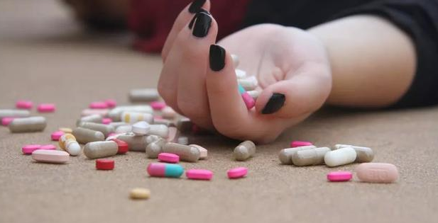 别怕，这年头谁不是亚健康