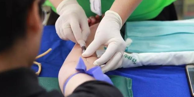 别怕，这年头谁不是亚健康