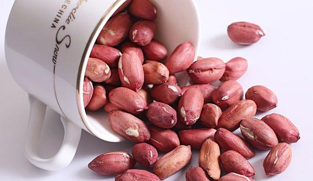 人长时间吃花生，对身体有什么作用？