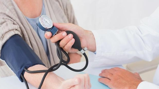 低压高的原因是什么？