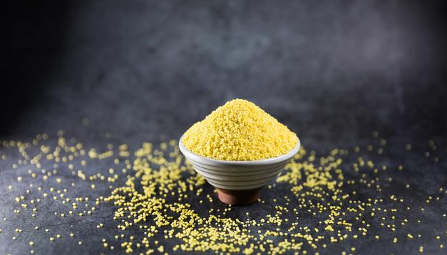 每天喝小米粥有哪些好处？6个变化让人“焕然一新”