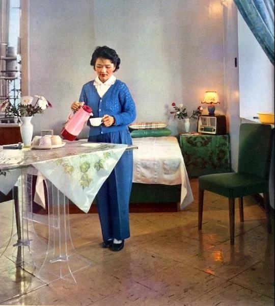 那个年代的妇女，真漂亮！