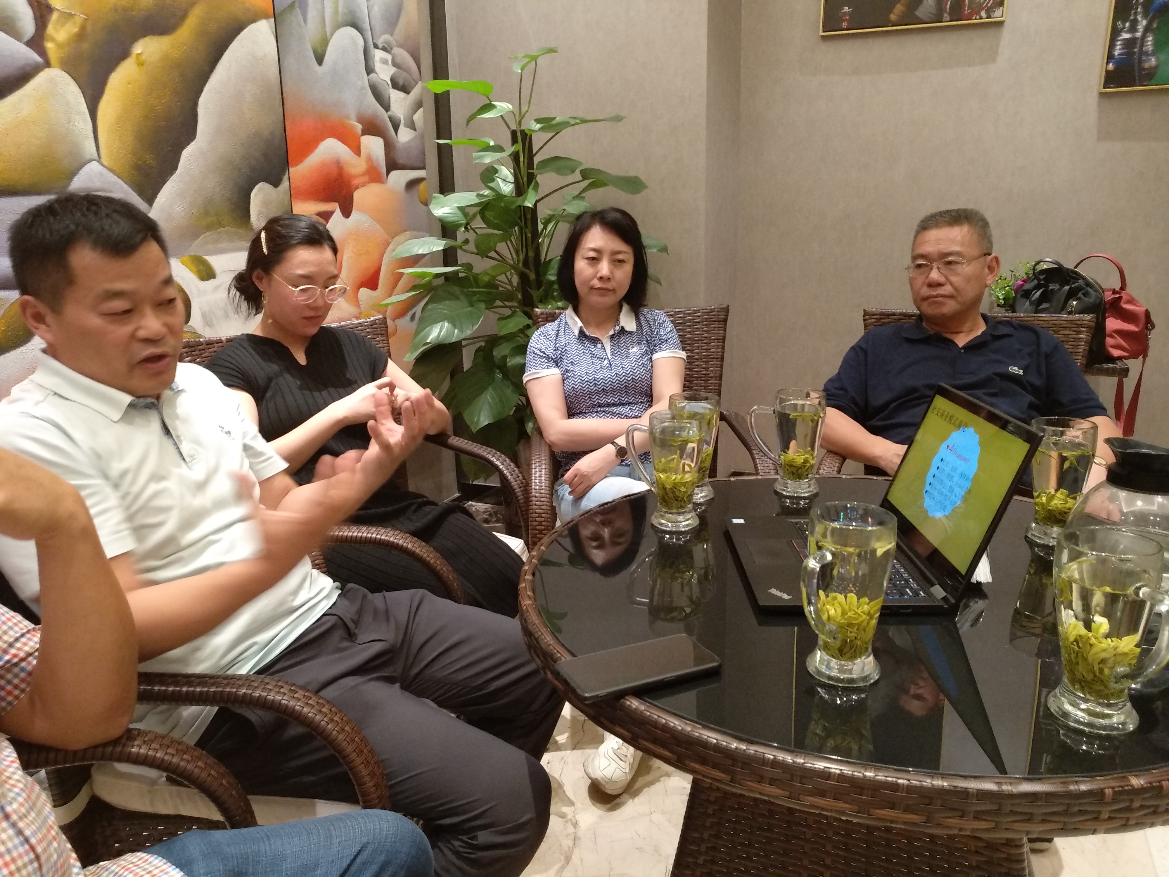 学习创业精神，借鉴招商经验