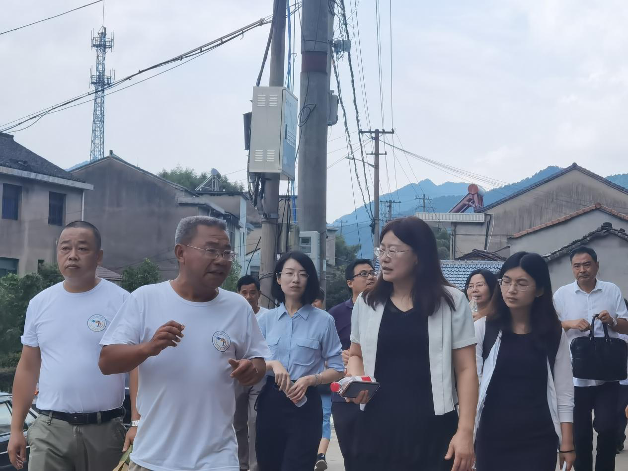农业农村部调研组到金秋家园开展调研工作