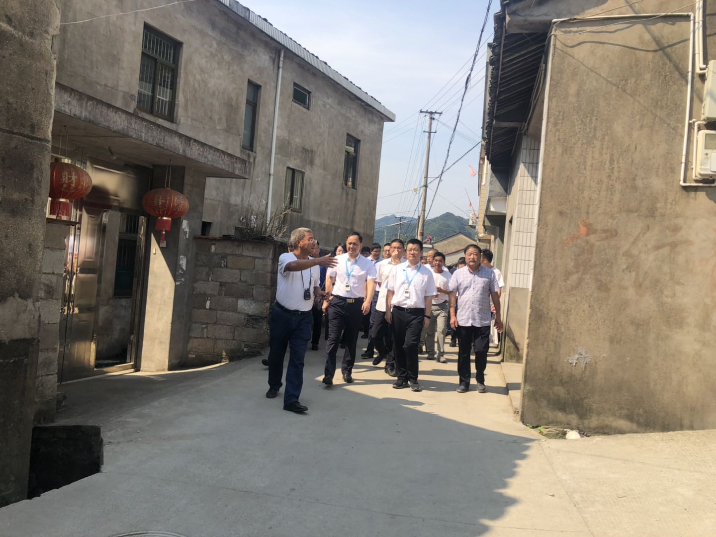 株洲市人民政府领导一行赴金秋家园考察调研