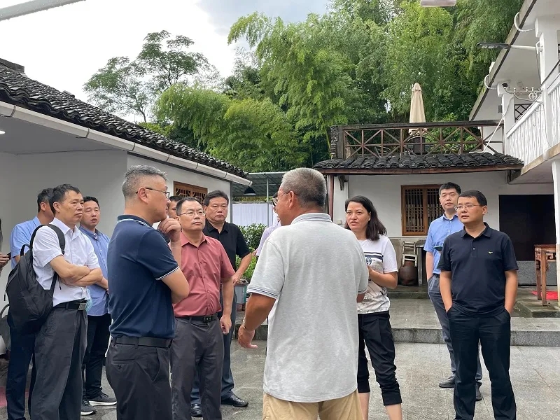 杭州市农业农村局领导余岱一行考察金秋家园