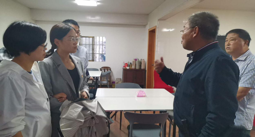 绍兴市委党校教授及学员调研考察金秋家园