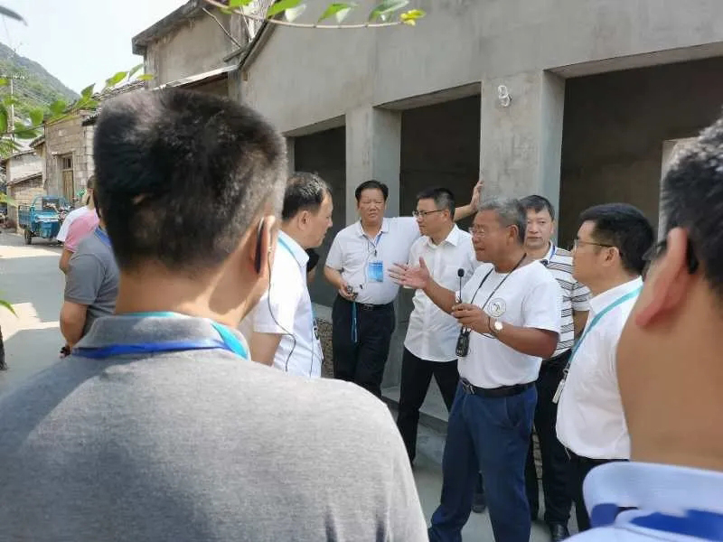 株洲市副市长顾峰一行到金秋家园调研
