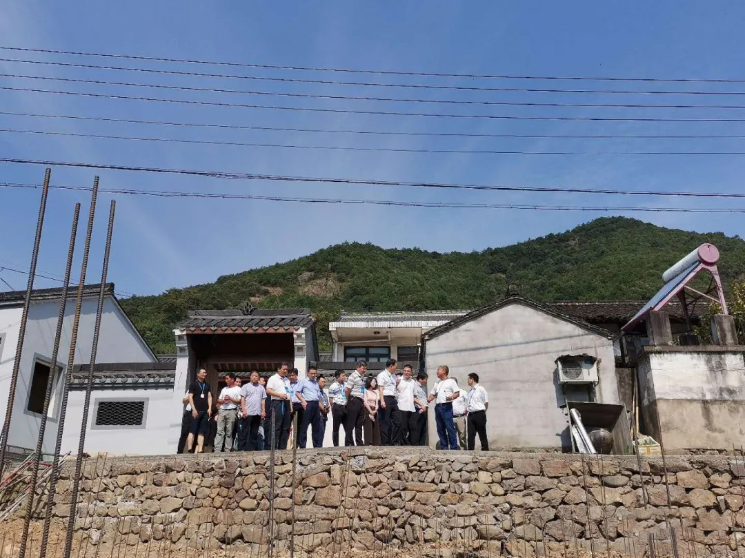 株洲市副市长顾峰一行到金秋家园调研
